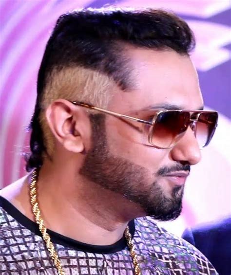 Some guys like to add volume or texture to their long slicked hairstyle. New Hairstyle Honey Singh - Rawatan m