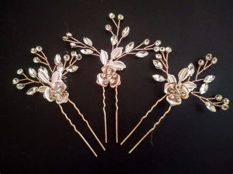 Bridal Hair Pins Crystal And Pearl Flower Hair Pins Rose Etsy Rose Gold Hair Vine Gold Hair