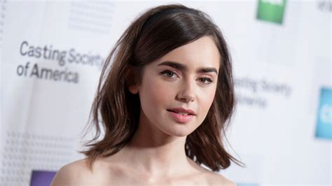 Lily Collins Net Worth 2021 ‘emily In Paris Netflix Salary Stylecaster