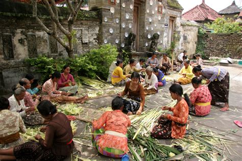 Balinese Community And Support In A Village Bali Culture Tours