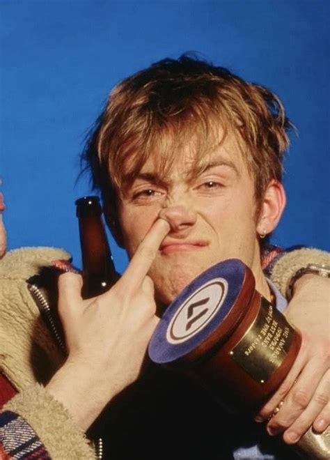 Pin By Boris Vera On Grunge 2000 Damon Albarn Damon Blur Band