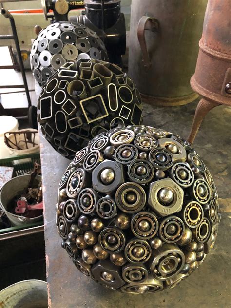 Remarkable Authored Metalworking Projects Save With Scrap Metal Art
