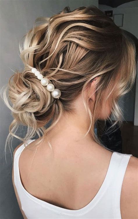 32 Classy Pretty And Modern Messy Hair Looks Texture Romantic Messy