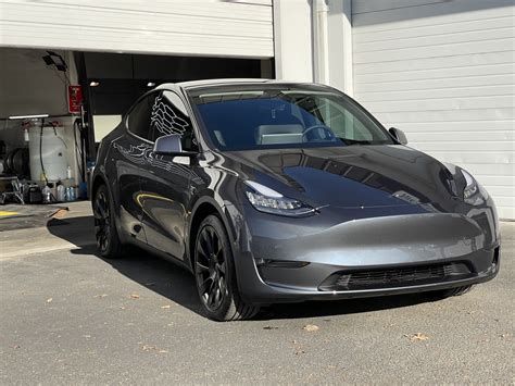 2021 Tesla Model Y Grey Metallic — Detailership™