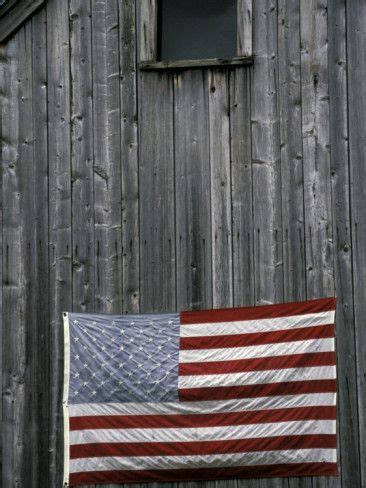 American Flag On Barn Photographic Print Marilyn Parver Allposters Com American Flag