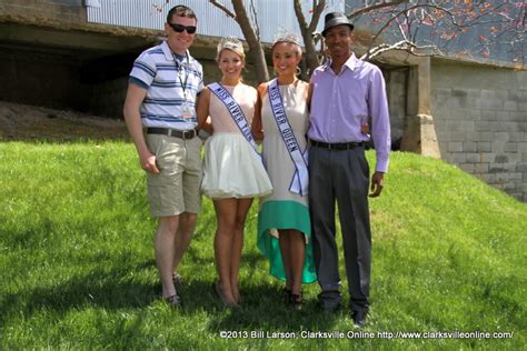 They say they hope the. Miss River Teen Hope Parker (left) and Miss River Queen ...