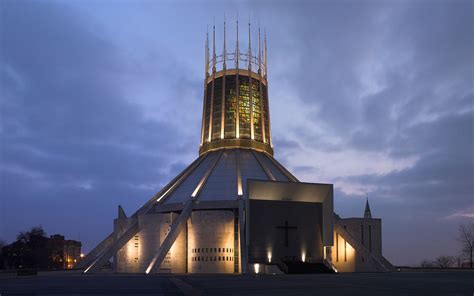 In pictures liverpool s cathedrals under construction liverpool. File:Liverpool Metropolitan Cathedral at dusk (reduced ...