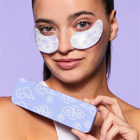 4 Reusable Under Eye Patches For A Zero Waste Skincare Routine