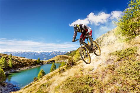 Find and download the right photos for your advertising and. Mountain Bike: conheça sua história e saiba como tudo começou