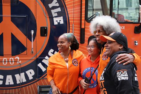 HOT 97's Turkey Giveaway | The Bronx Daily | Bronx.com