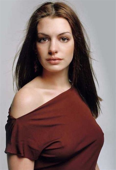 Anne hathaway was born on november 12, 1982, in brooklyn (new york city) in the usa. Anne Hathaway Wiki, Biography, Dob, Age, Height, Weight ...