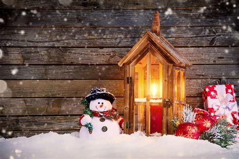 Hd Wallpaper Brown Wooden Candle Lantern Candles Snow New Year