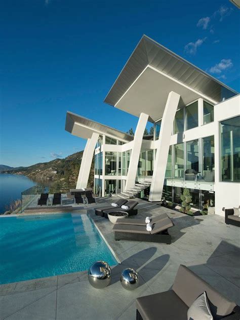 Ultramodern Lake House With Luxurious Details Modern Lake House