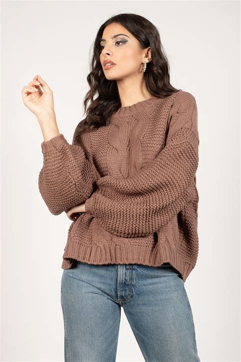 Knitting a sweater can be a daunting project for someone who is just beginning to knit. Kacey Chunky Knit Sweater in Mocha - $38 | Tobi US