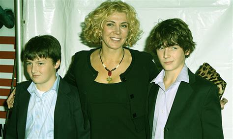 The same is the case for liam neeson's children, michael richardson and daniel neeson. Who Was Liam Neeson's Wife? HIs Wife Was Actress Natasha Richardson
