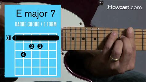 How To Play An E Major 7 Barre Chord Guitar Lessons Youtube