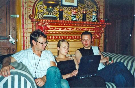 Want het gaat om geike arnaert, die van 1997 tot 2008 al de vocalen van de groep voor haar rekening nam. 'Natuurlijk vond Luka het echt niet tof. Maar ze begrijpt ...