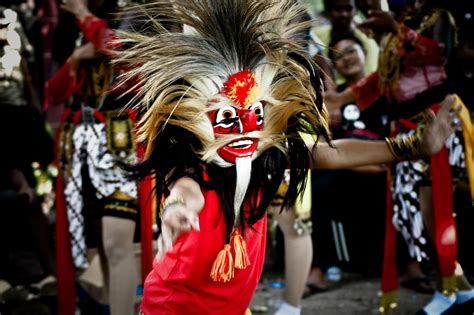 Harimau jawa adalah jenis harimau yang hidup di pulau jawa. 35+ Terbaik Untuk Sketsa Gambar Topeng Bujang Ganong ...