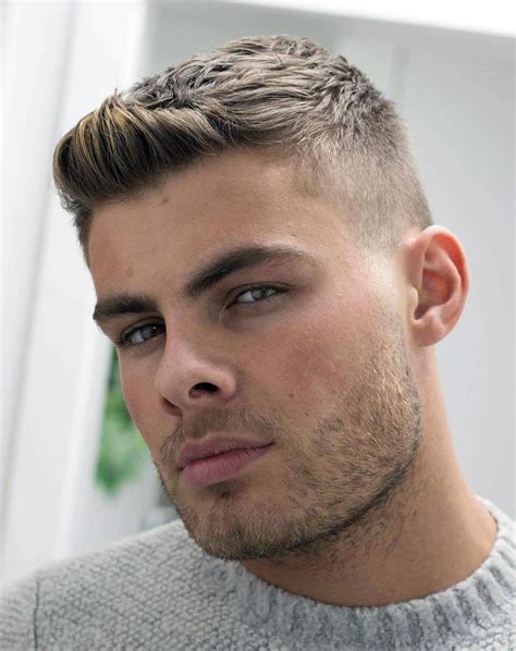 Best Hairstyle For Men With Round Face