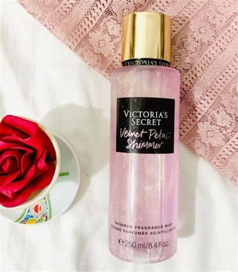 Victoria S Secret Velvet Petals Shimmer Fragrance Body Mist 250ml