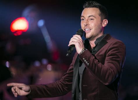 Country Music Star Nathan Carter Rolling His Wagonwheel To Dublins