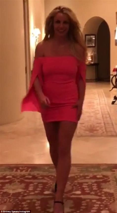 britney spears shows off flawless figure in sassy instagram video daily mail online