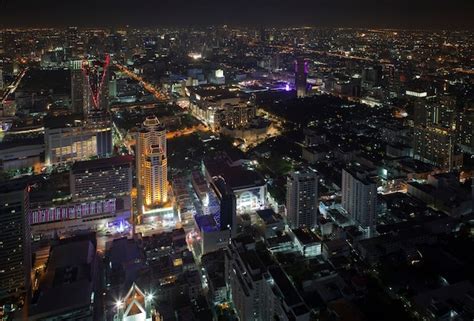 Noite Em Bangkok Tailândia A Partir De Uma Visão Panorâmica Foto Premium