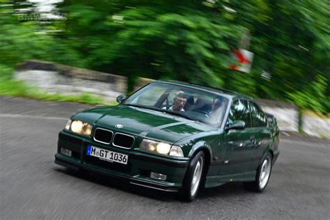 The bmw e36 is the third generation of the bmw 3 series range of compact executive cars, and was produced from 1990 to 2000. Pre-Facelift E36 BMW M3 is now eligible for US Import