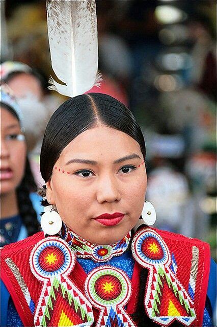 Color Native American Women Native American Indians Cherokee Indians Indigenous Americans
