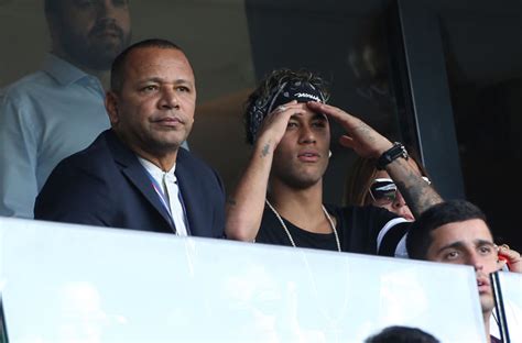 Neymar showed an interest in sports from quite an early age. Neymar Santos Sr. is the Lavar Ball of European football