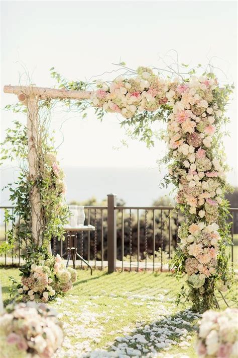 33 Rustic Wedding Arches For Cozy Celebrations Weddingomania