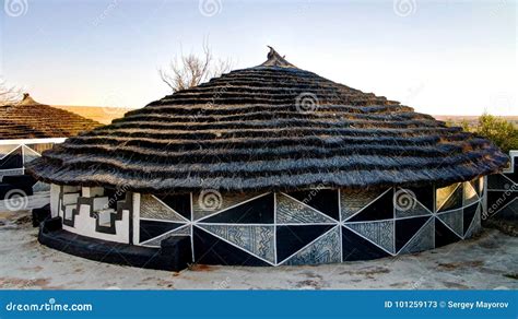 Capanna Tradizionale Di Ndebele Botshabelo Mpumalanga Sudafrica