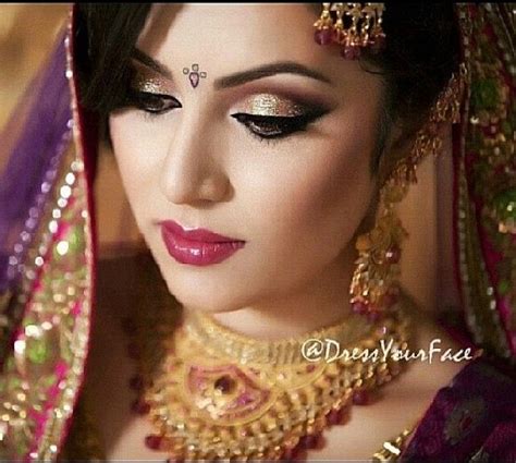 Pin By Anjum Siddiqui🌹 On Aw Asian Brides ☔ Desi Bridal Makeup South