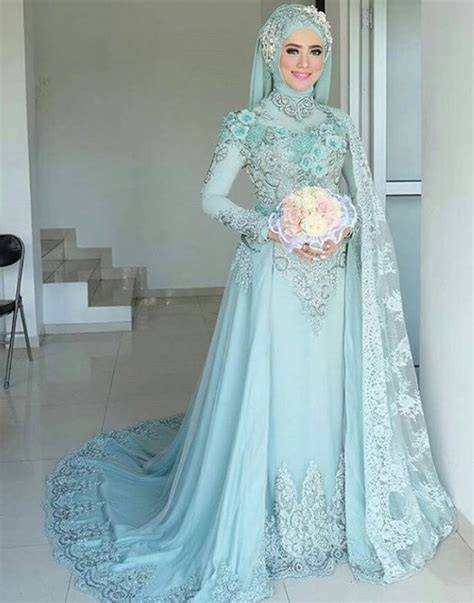 Inspirasi modis pembahasan baju pengantin tentang gaya terbaru 47 baju pengantin muslimah ungu adalah. Berikut Inspirasi Model Kebaya Modern Untuk Hijaber Cantik ...