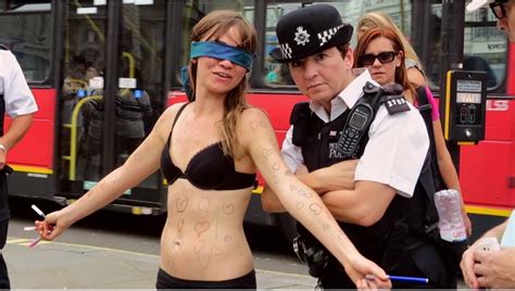 When A Girl Took Off All Her Clothes In The Busy Street Of London Viral Track