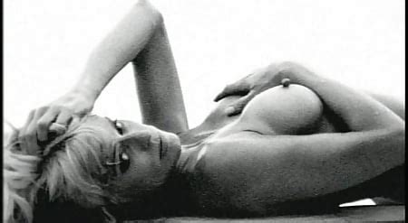 Nude picture of farrah fawcett