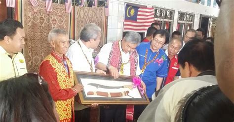 50 tarian daerah indonesia beserta penjelasan dan gambarnya. Majlis Pemimpin Bersama Rakyat di Rumah Unchang ,Entawa ...