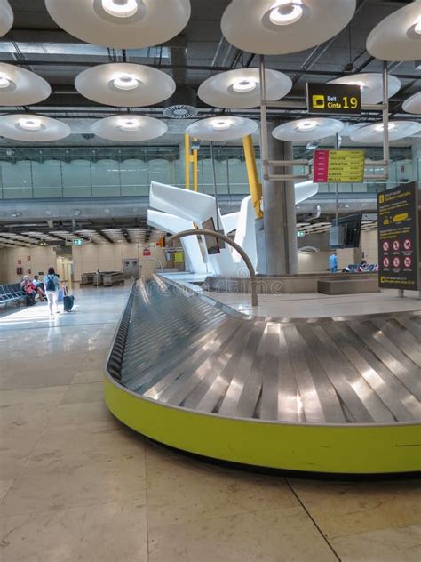 Terminal 4 Of Barajas Airport In Madrid Editorial Stock Image Image