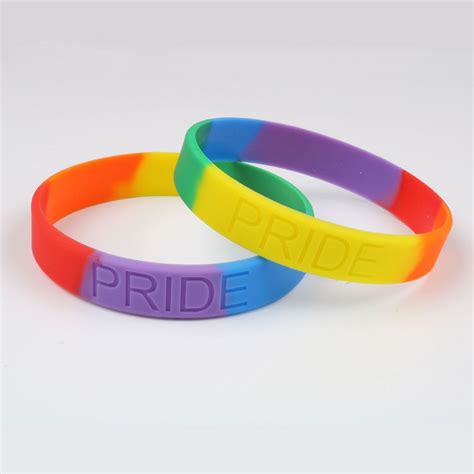 2020 Gay Pride Silicone Bracelet Rubber Rainbow Flag Wristband Lgbt Sports Silicone Bangle
