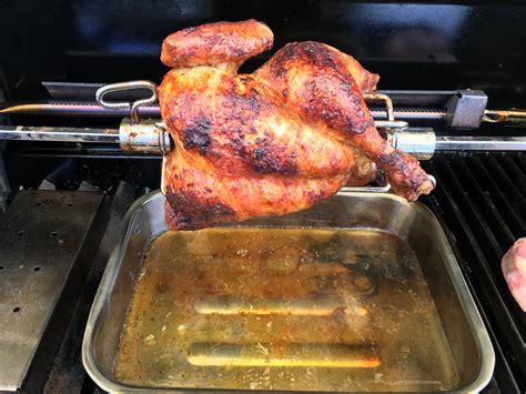 Hähnchenschenkel auf dem Gasgrill Grillforum und BBQ