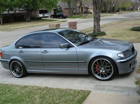 BMW 330xi #2475621
