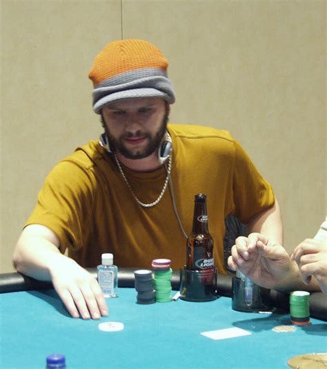 Sono rimasti in 35 al world poker tour championship 2010 con shawn buchanan di nuovo in testa alla chiusura del day 3, ma le luci della ribalta sono chi sale. Tao of Poker: Dr. Pauly's WSOP Poker Blog and Sports Betting Discourses