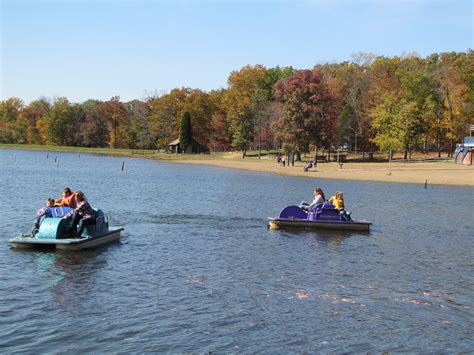Explore Lake Lincoln inside Lincoln State Park with a paddle boat ride