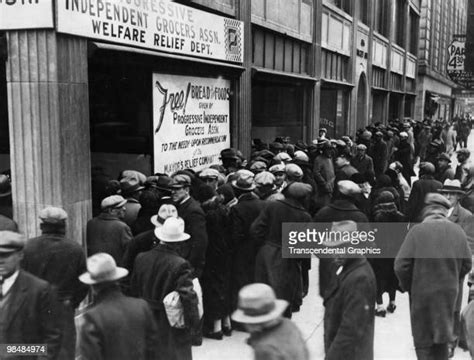 Great Depression Food Line Photos And Premium High Res Pictures Getty