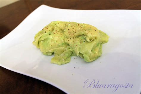 In luogo fresco e asciutto. Lasagnette con crema di fave fresche - Bluaragosta