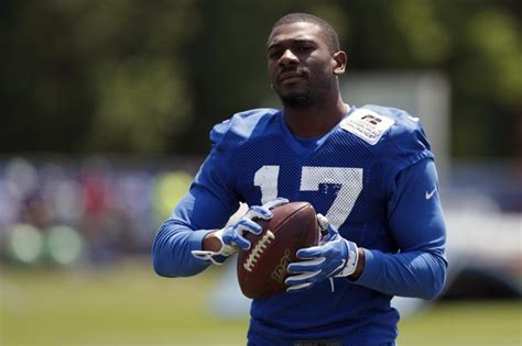 Devin akeem funchess is an american football wide receiver for the green bay packers of the national football league. Packers sign former Colts wide receiver Devin Funchess - WKTY