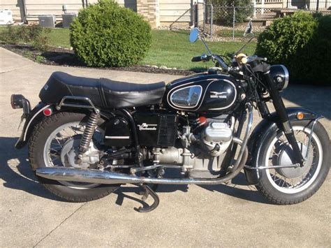 Motorcycle4sale doesn't take any responsibility for any scam action. 1971 Moto Guzzi Ambassador 750 for sale on 2040-motos
