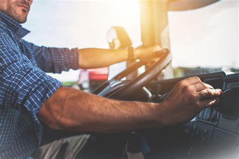 How to become a transportation broker? Reasons to Become a Truck Driver