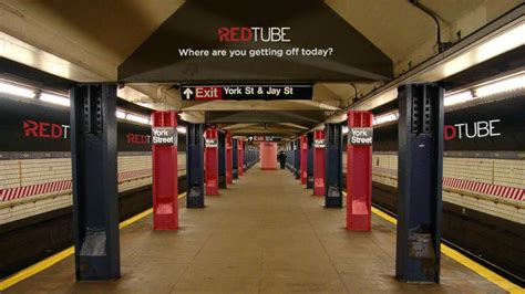 Redtube Wants To Sponsor New Yorks Subway System Venus