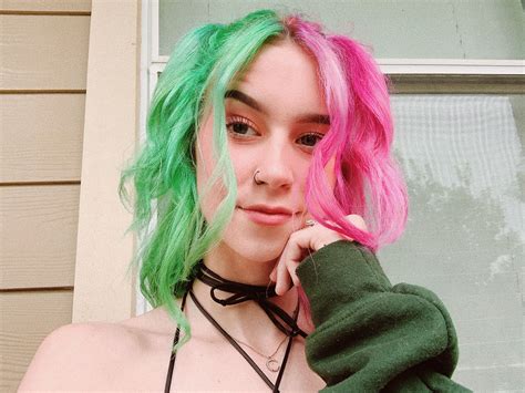 Split Dye Hair Pink And Green Split Dyed Hair Pink Hair Dye Pink Hair